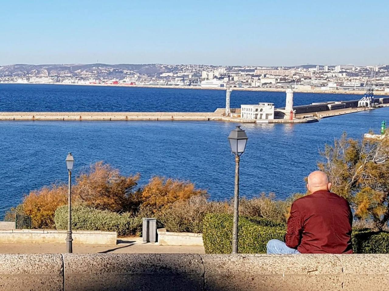 Studio Vieux-Port Vue Basilique Notre-Dame مارسيليا المظهر الخارجي الصورة