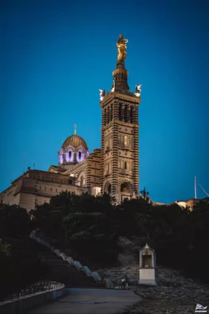Studio Vieux-Port Vue Basilique Notre-Dame مارسيليا المظهر الخارجي الصورة